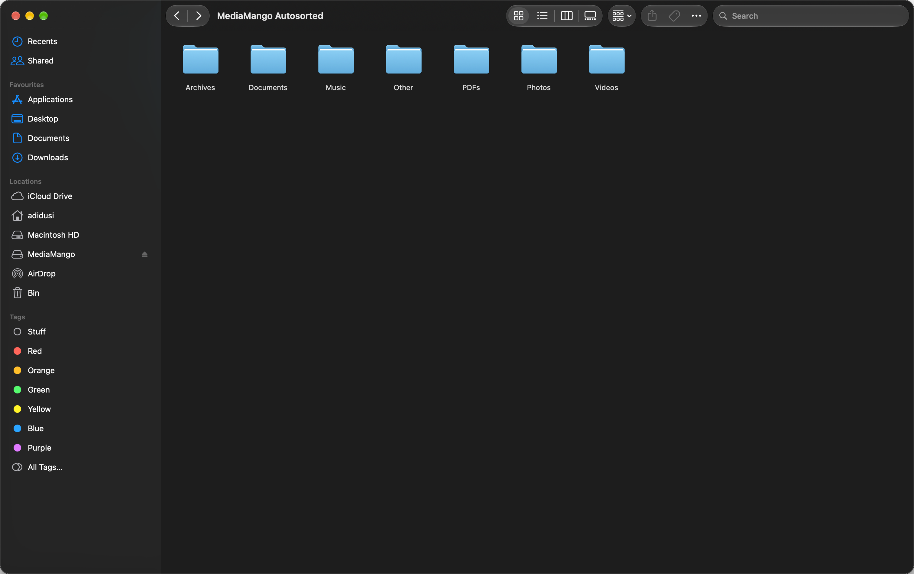 MediaMango cleanly autosorted folders